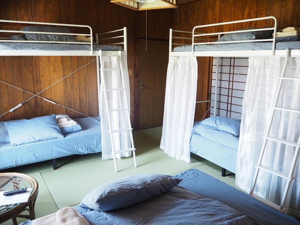 Guesthouse ＆ Beach Cafe Fuego Hyuga Phòng bức ảnh